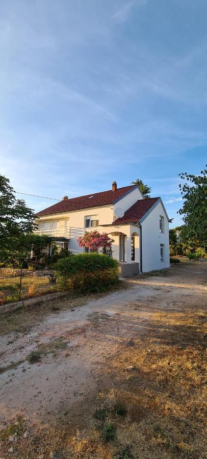 Apartment Brigitte Врси Экстерьер фото